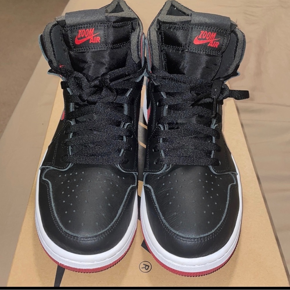 Nike Jordan 1 zoom air comfort ‘bred’